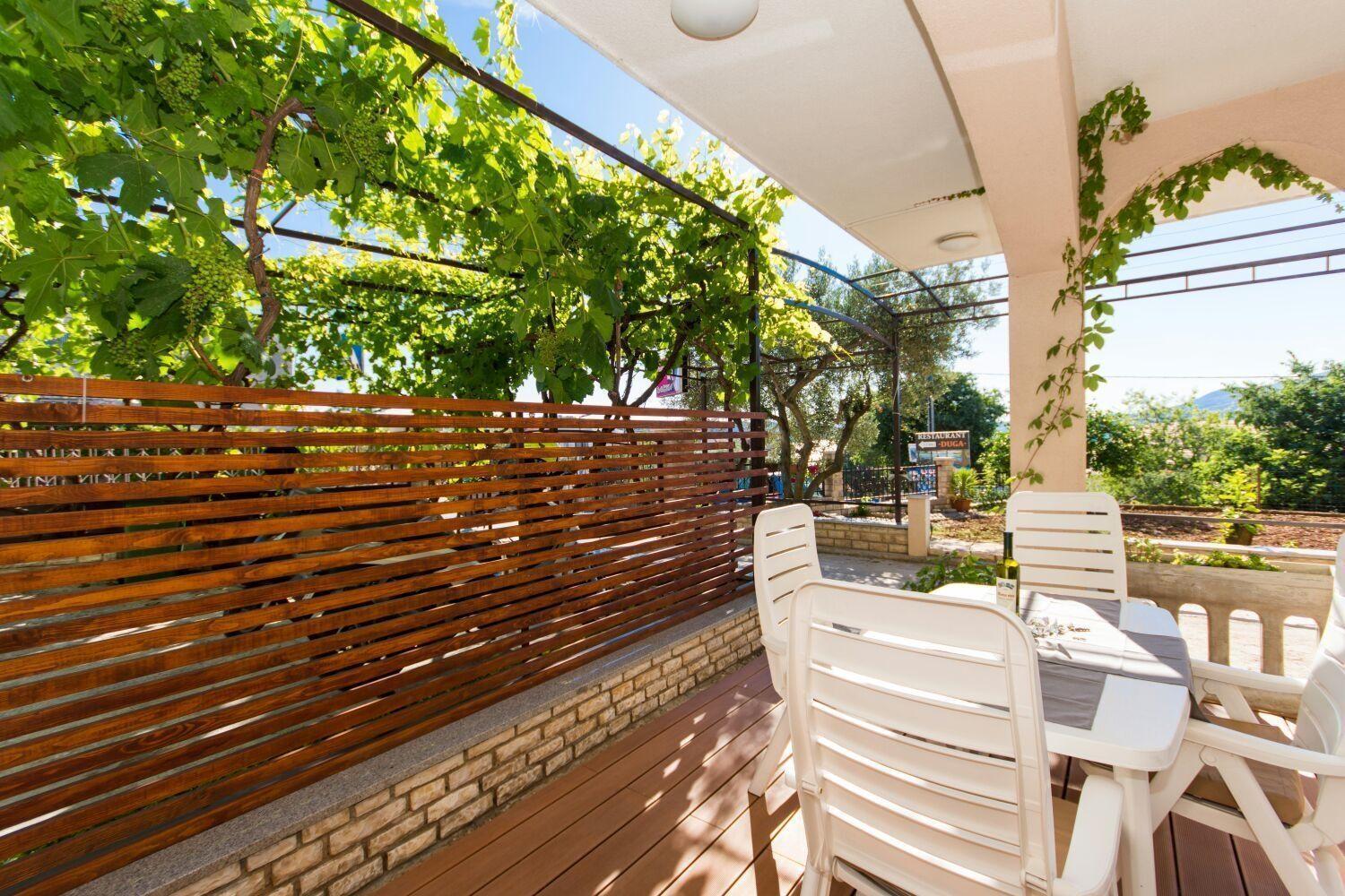 Apartment Bareta Trogir Exterior photo